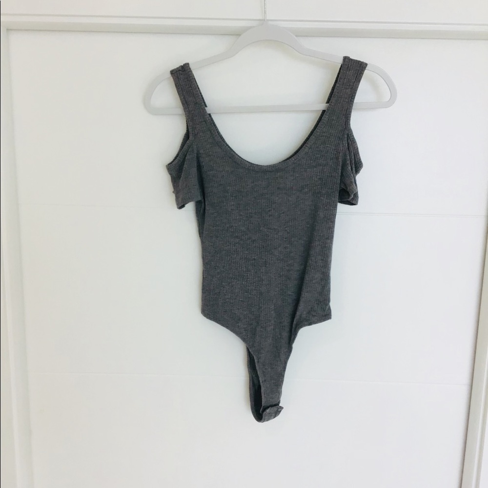 Grey bodysuit - Picture 2 of 5